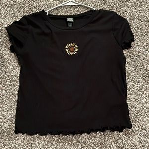 Sunflower cropped tee